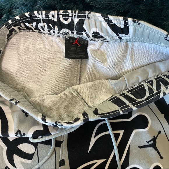 NIKE AIR JORDAN JOGGERS SWEATPANTS SMALL - Picture 6 of 8